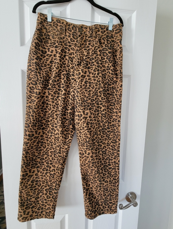 Time and Tru Pants - Womens Time and Tru Leopard Print Straight Leg Pants - Brown and Black Size 12